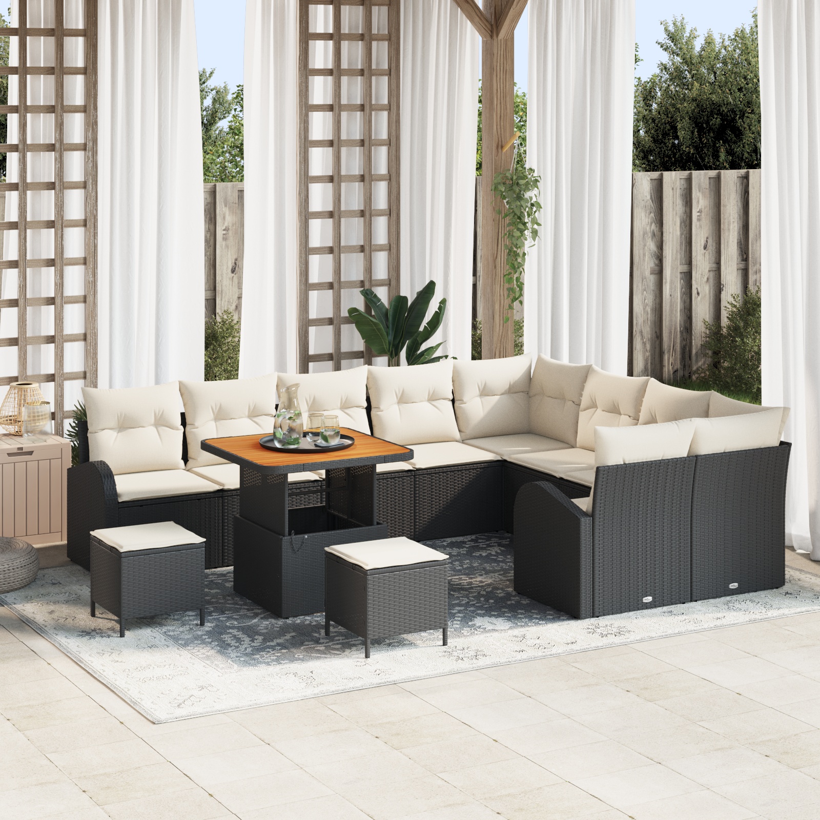 {"German"=>"vidaXL 12-teiliges Garten Sofa Set mit Kissen Schwarz Poly Rattan Akazie"}, {"German"=>"vidaXL 3-teiliges Garten Esstisch Set mit Kissen Schwarz Poly Rattan Akazie"}, {"German"=>"vidaXL 2-Sitzer Garten Sofa mit Kissen Schwarz Poly Rattan"}